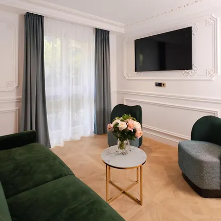 Appartement Luxury 2 Bedrooms - Arc Of Triumph Parijs