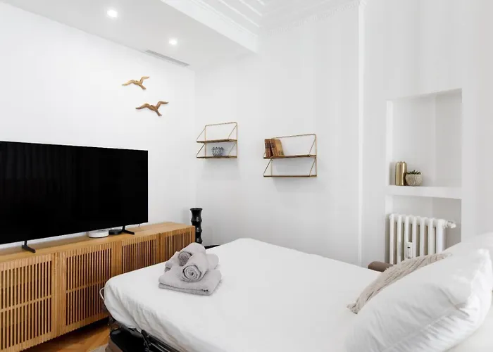 Luxury - Arc De Triomphe 1 * 파리