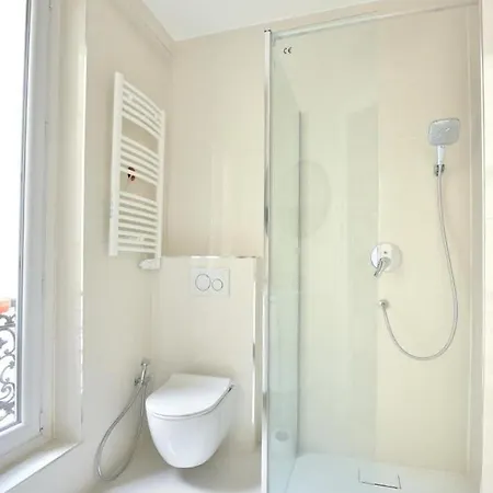 Luxury - View Arc Of Triumph *